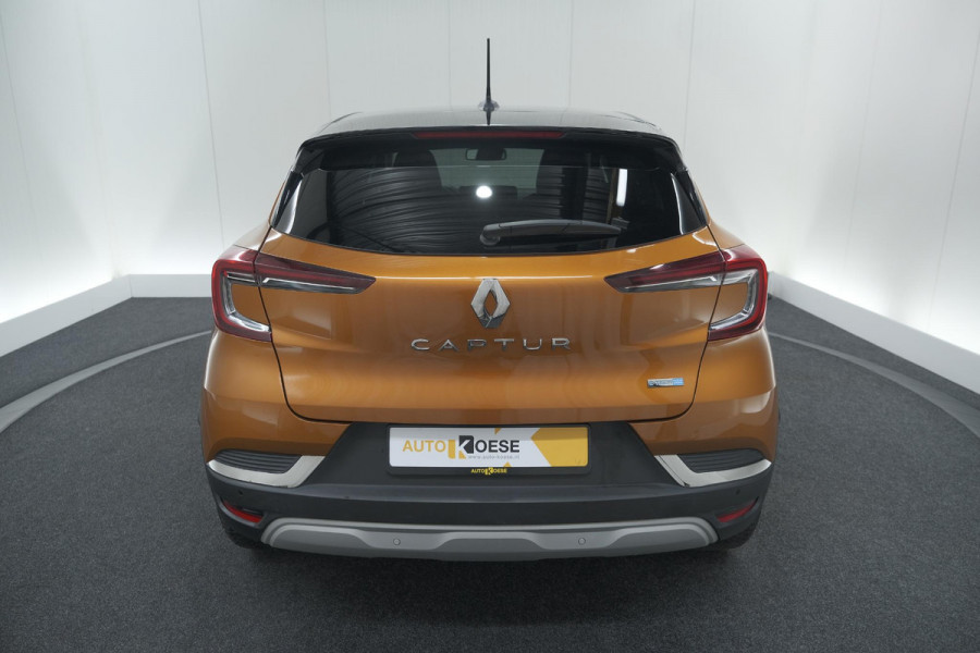 Renault Captur 1.6 E-Tech Plug-in Hybrid 160 Intens | Allseason Banden | Parkeersensoren