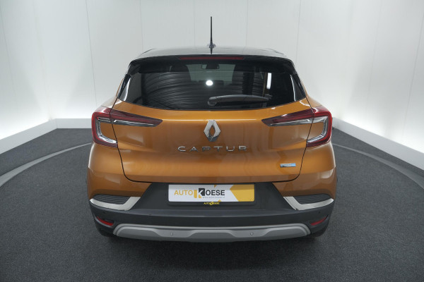 Renault Captur 1.6 E-Tech Plug-in Hybrid 160 Intens | Allseason Banden | Parkeersensoren