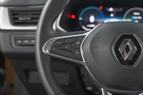 Renault Captur 1.6 E-Tech Plug-in Hybrid 160 Intens | Allseason Banden | Parkeersensoren