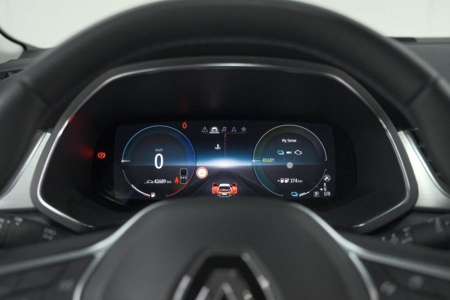 Renault Captur 1.6 E-Tech Plug-in Hybrid 160 Intens | Allseason Banden | Parkeersensoren