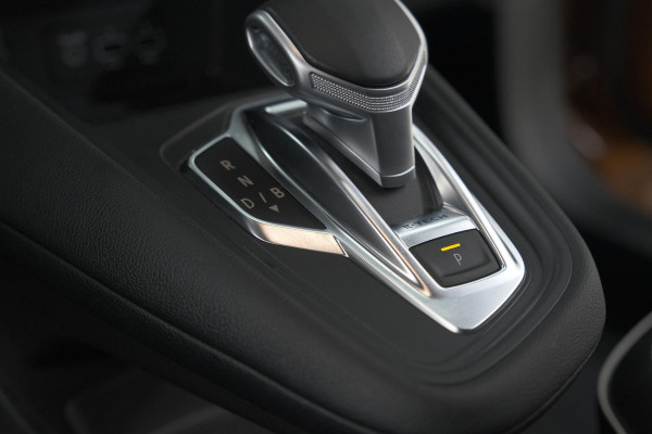 Renault Captur 1.6 E-Tech Plug-in Hybrid 160 Intens | Allseason Banden | Parkeersensoren