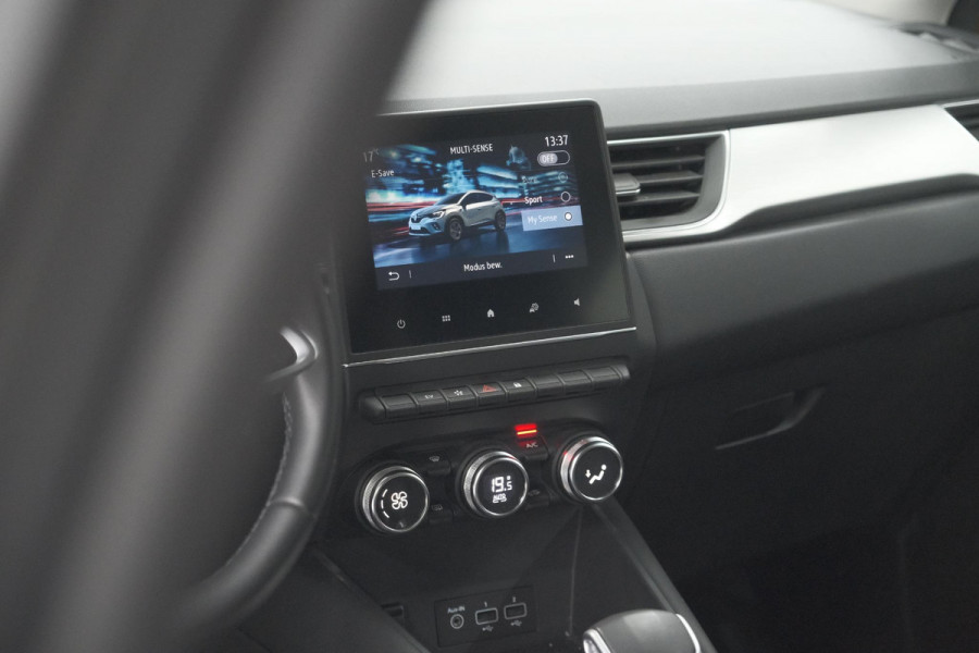 Renault Captur 1.6 E-Tech Plug-in Hybrid 160 Intens | Allseason Banden | Parkeersensoren