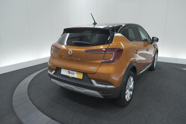Renault Captur 1.6 E-Tech Plug-in Hybrid 160 Intens | Allseason Banden | Parkeersensoren