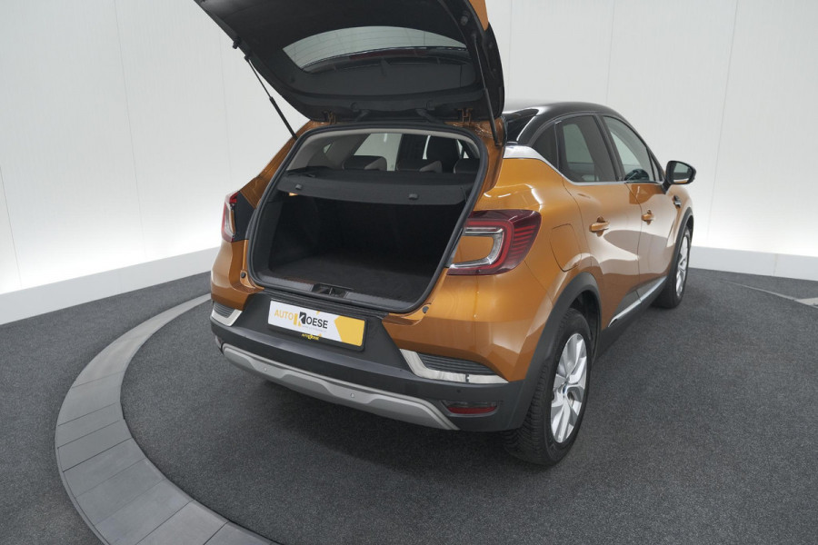 Renault Captur 1.6 E-Tech Plug-in Hybrid 160 Intens | Allseason Banden | Parkeersensoren
