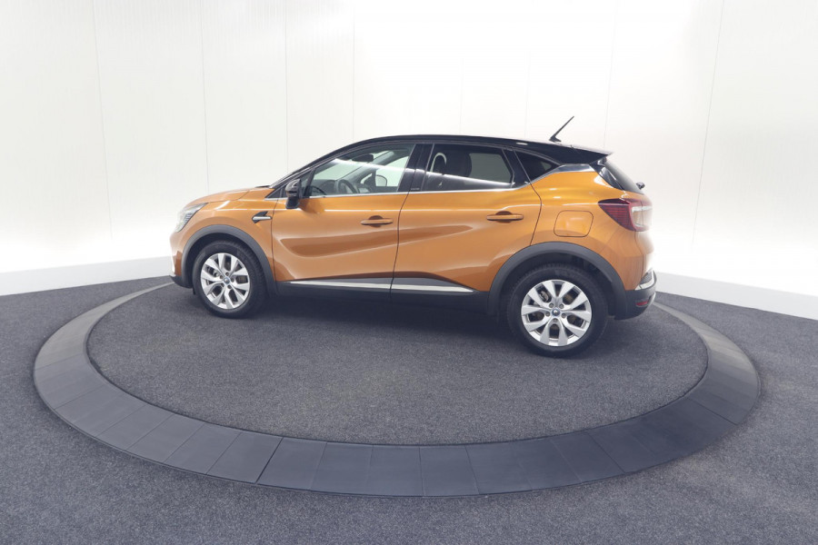 Renault Captur 1.6 E-Tech Plug-in Hybrid 160 Intens | Allseason Banden | Parkeersensoren