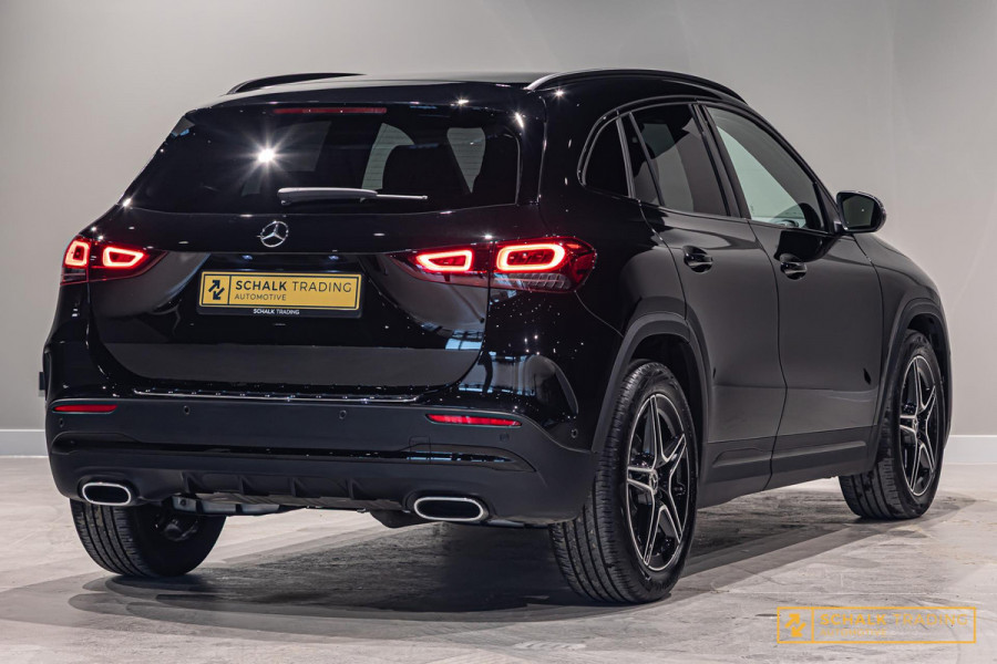 Mercedes-Benz GLA 200 AMG Line|Ambient|Camera|Dealer Mercedes-Benz GLA 200 AMG Line|Ambient|Camera|Dealer