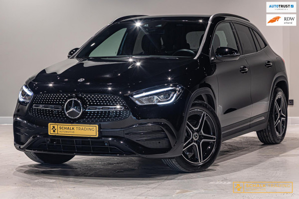 Mercedes-Benz GLA 200 AMG Line|Ambient|Camera|Dealer Mercedes-Benz GLA 200 AMG Line|Ambient|Camera|Dealer