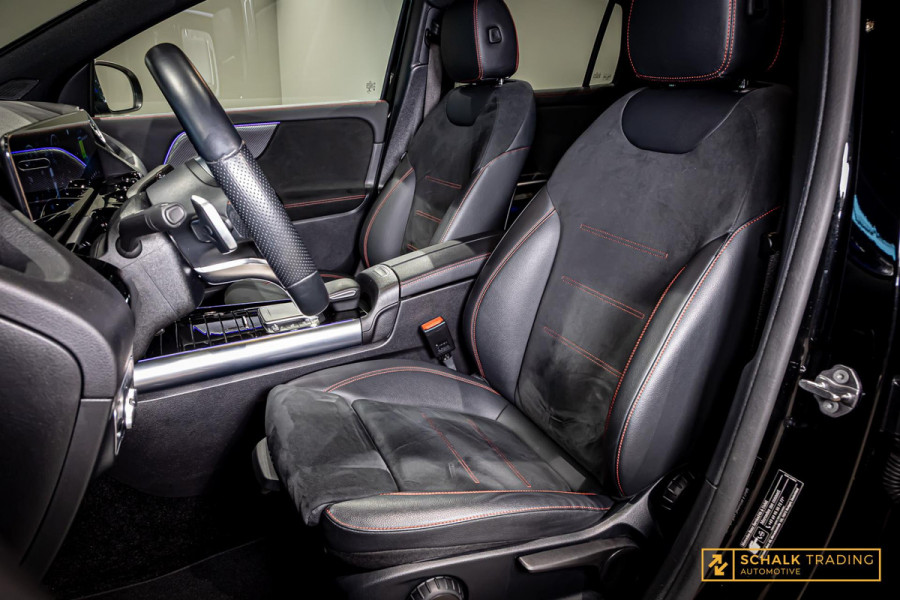 Mercedes-Benz GLA 200 AMG Line|Ambient|Camera|Dealer Mercedes-Benz GLA 200 AMG Line|Ambient|Camera|Dealer