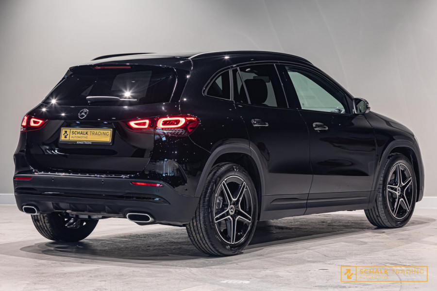 Mercedes-Benz GLA 200 AMG Line|Ambient|Camera|Dealer Mercedes-Benz GLA 200 AMG Line|Ambient|Camera|Dealer