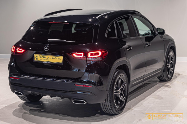 Mercedes-Benz GLA 200 AMG Line|Ambient|Camera|Dealer Mercedes-Benz GLA 200 AMG Line|Ambient|Camera|Dealer