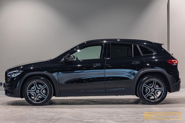 Mercedes-Benz GLA 200 AMG Line|Ambient|Camera|Dealer Mercedes-Benz GLA 200 AMG Line|Ambient|Camera|Dealer