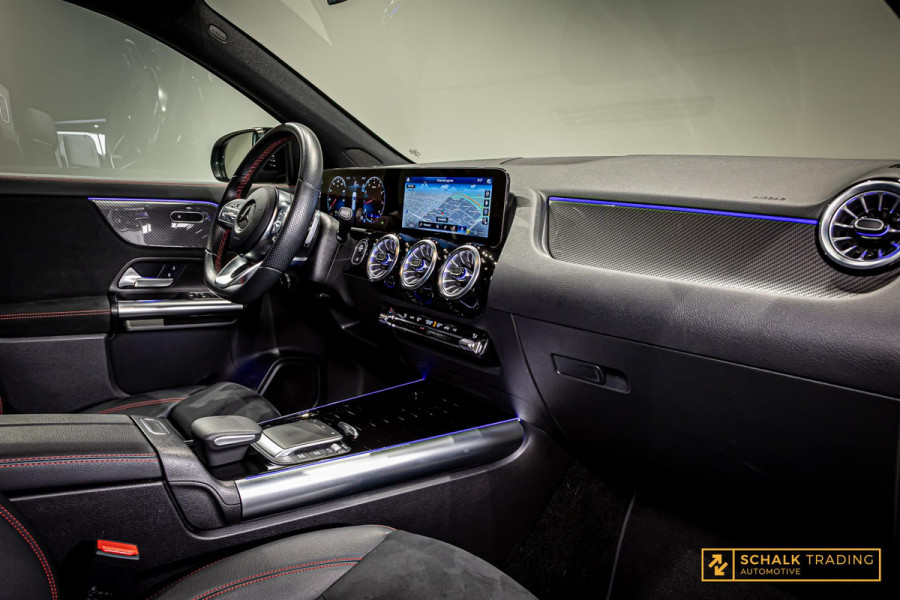 Mercedes-Benz GLA 200 AMG Line|Ambient|Camera|Dealer Mercedes-Benz GLA 200 AMG Line|Ambient|Camera|Dealer