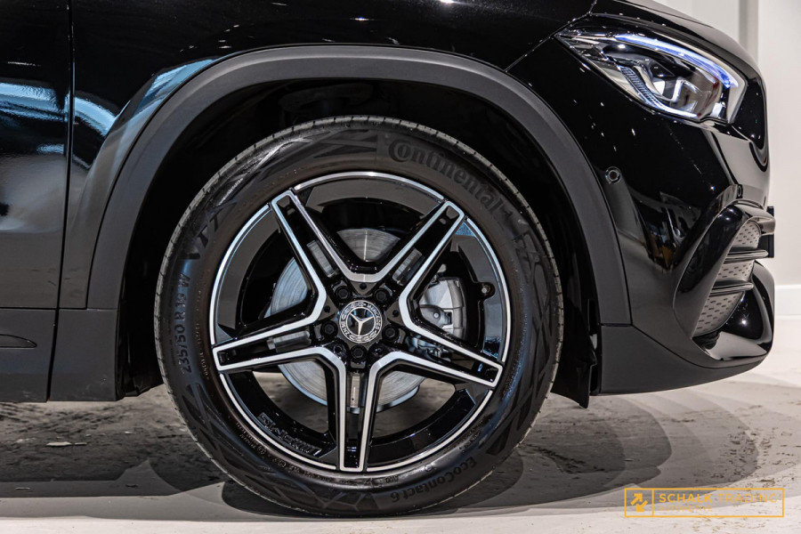 Mercedes-Benz GLA 200 AMG Line|Ambient|Camera|Dealer Mercedes-Benz GLA 200 AMG Line|Ambient|Camera|Dealer