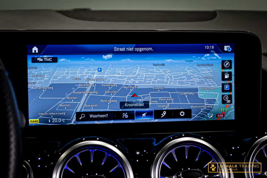 Mercedes-Benz GLA 200 AMG Line|Ambient|Camera|Dealer Mercedes-Benz GLA 200 AMG Line|Ambient|Camera|Dealer