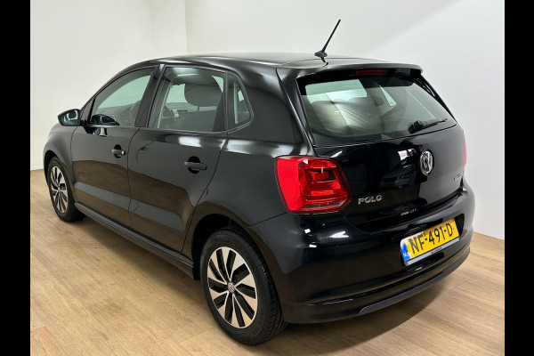 Volkswagen Polo Occasion 1.0 BlueMotion Edition | Zwart | Tweedehands Volkswagen Polo | Airco | Cruisecontrol | Sportieve velgen Volkswagen Polo Occasion 1.0 BlueMotion Edition | Zwart | Tweedehands Volkswagen Polo | Airco | Cruisecontrol | Sportieve velgen