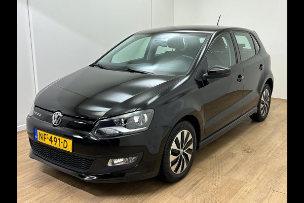 Volkswagen Polo Occasion 1.0 BlueMotion Edition | Zwart | Tweedehands Volkswagen Polo | Airco | Cruisecontrol | Sportieve velgen Volkswagen Polo Occasion 1.0 BlueMotion Edition | Zwart | Tweedehands Volkswagen Polo | Airco | Cruisecontrol | Sportieve velgen