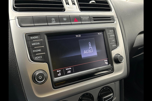 Volkswagen Polo Occasion 1.0 BlueMotion Edition | Zwart | Tweedehands Volkswagen Polo | Airco | Cruisecontrol | Sportieve velgen Volkswagen Polo Occasion 1.0 BlueMotion Edition | Zwart | Tweedehands Volkswagen Polo | Airco | Cruisecontrol | Sportieve velgen