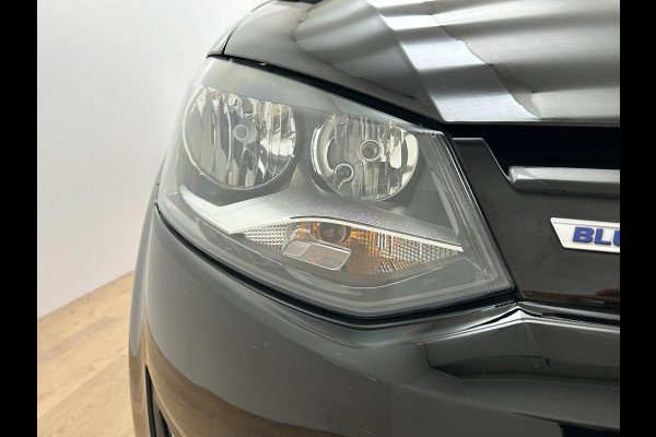 Volkswagen Polo Occasion 1.0 BlueMotion Edition | Zwart | Tweedehands Volkswagen Polo | Airco | Cruisecontrol | Sportieve velgen Volkswagen Polo Occasion 1.0 BlueMotion Edition | Zwart | Tweedehands Volkswagen Polo | Airco | Cruisecontrol | Sportieve velgen