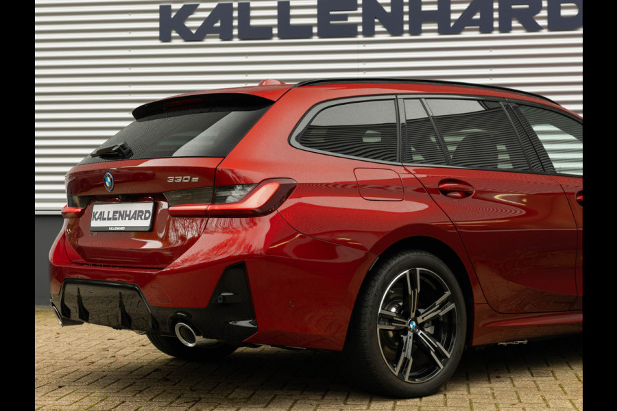 BMW 3 Serie Touring 330e M-Sport - Pano - Trekhaak - LCI 2 - ACC - Hifi