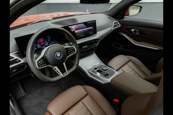 BMW 3 Serie Touring 330e M-Sport - Pano - Trekhaak - LCI 2 - ACC - Hifi