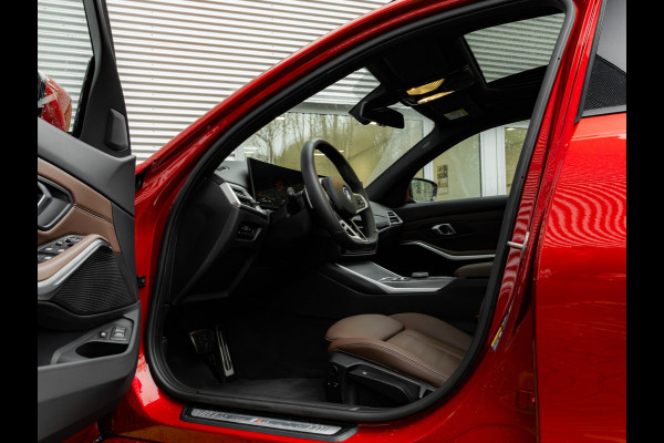 BMW 3 Serie Touring 330e M-Sport - Pano - Trekhaak - LCI 2 - ACC - Hifi