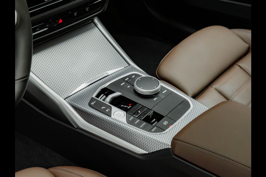 BMW 3 Serie Touring 330e M-Sport - Pano - Trekhaak - LCI 2 - ACC - Hifi