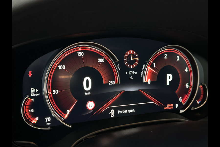 BMW 5 Serie 530d xDrive | Dealer Onderhouden | ACC | 360 Camera | Schuifdak | Comfortstoelen | Head-Up | Achterasbesturing | Leder | Keyless-Entry | Memory | Stoelverwarming V+A | LED | Stuurverwarming | Draadloos Laden | Dodehoek | BTW |