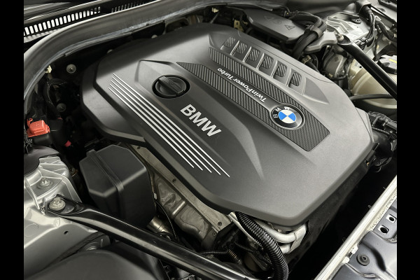 BMW 5 Serie 530d xDrive | Dealer Onderhouden | ACC | 360 Camera | Schuifdak | Comfortstoelen | Head-Up | Achterasbesturing | Leder | Keyless-Entry | Memory | Stoelverwarming V+A | LED | Stuurverwarming | Draadloos Laden | Dodehoek | BTW |