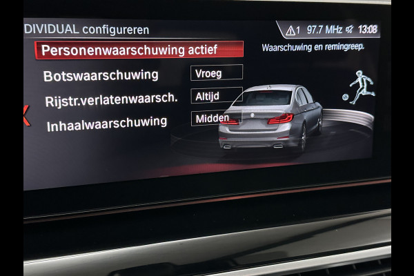 BMW 5 Serie 530d xDrive | Dealer Onderhouden | ACC | 360 Camera | Schuifdak | Comfortstoelen | Head-Up | Achterasbesturing | Leder | Keyless-Entry | Memory | Stoelverwarming V+A | LED | Stuurverwarming | Draadloos Laden | Dodehoek | BTW |