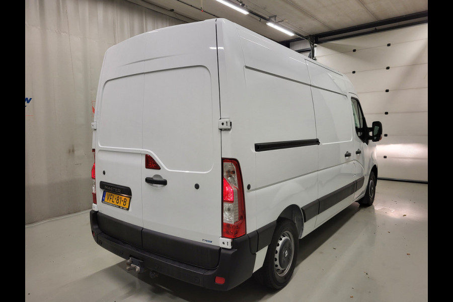 Renault Master 2.3dCi 136pk L2/H2 Trekhaak Euro 6! Renault Master 2.3dCi 136pk L2/H2 Trekhaak Euro 6!
