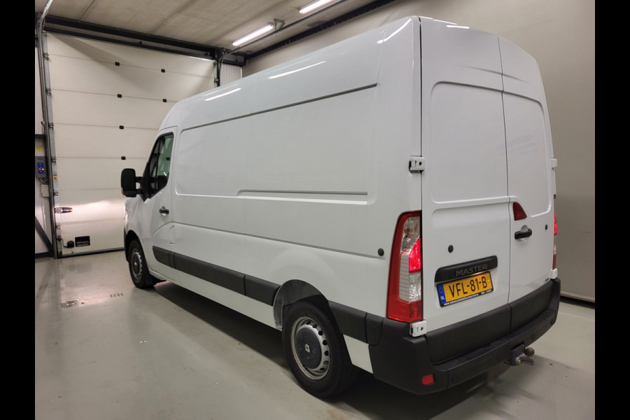 Renault Master 2.3dCi 136pk L2/H2 Trekhaak Euro 6! Renault Master 2.3dCi 136pk L2/H2 Trekhaak Euro 6!
