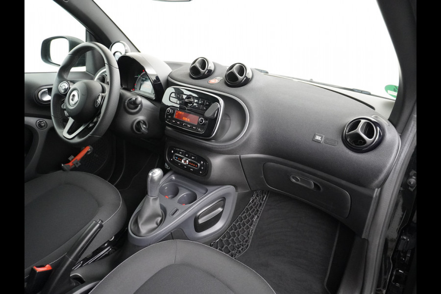 Smart Fortwo 1.0I 71PK Passion Ecc Cruise Control Bluetooth Lmv Mistlampen Regen-Lichtsensor Led  Cool & Audio pakket Pakket sport Euro 6 Origineel Nederlandse Auto Smart Fortwo 1.0I 71PK Passion Ecc Cruise Control Bluetooth Lmv Mistlampen Regen-Lichtsensor Led  Cool & Audio pakket Pakket sport Euro 6 Origineel Nederlandse Auto