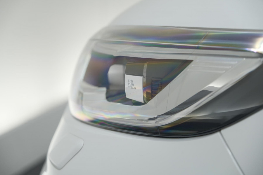 Renault Kadjar TCe 140 EDC Limited | Camera | Dodehoekdetectie | Apple Carplay | Stoelverwarming Renault Kadjar TCe 140 EDC Limited | Camera | Dodehoekdetectie | Apple Carplay | Stoelverwarming