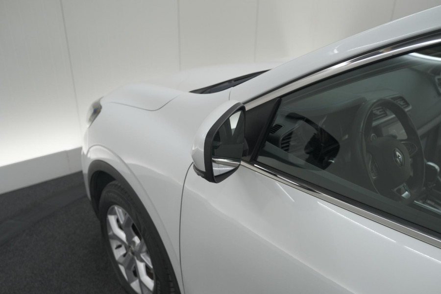 Renault Kadjar TCe 140 EDC Limited | Camera | Dodehoekdetectie | Apple Carplay | Stoelverwarming Renault Kadjar TCe 140 EDC Limited | Camera | Dodehoekdetectie | Apple Carplay | Stoelverwarming