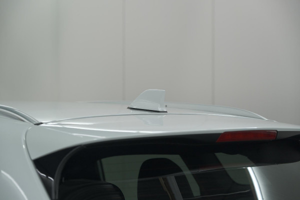 Renault Kadjar TCe 140 EDC Limited | Camera | Dodehoekdetectie | Apple Carplay | Stoelverwarming Renault Kadjar TCe 140 EDC Limited | Camera | Dodehoekdetectie | Apple Carplay | Stoelverwarming