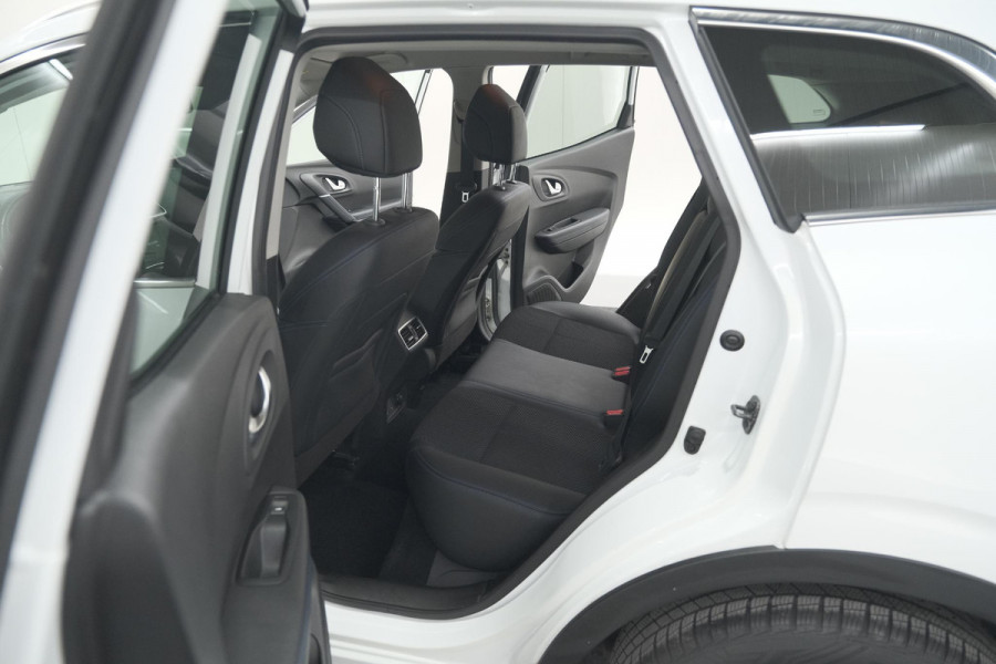 Renault Kadjar TCe 140 EDC Limited | Camera | Dodehoekdetectie | Apple Carplay | Stoelverwarming Renault Kadjar TCe 140 EDC Limited | Camera | Dodehoekdetectie | Apple Carplay | Stoelverwarming