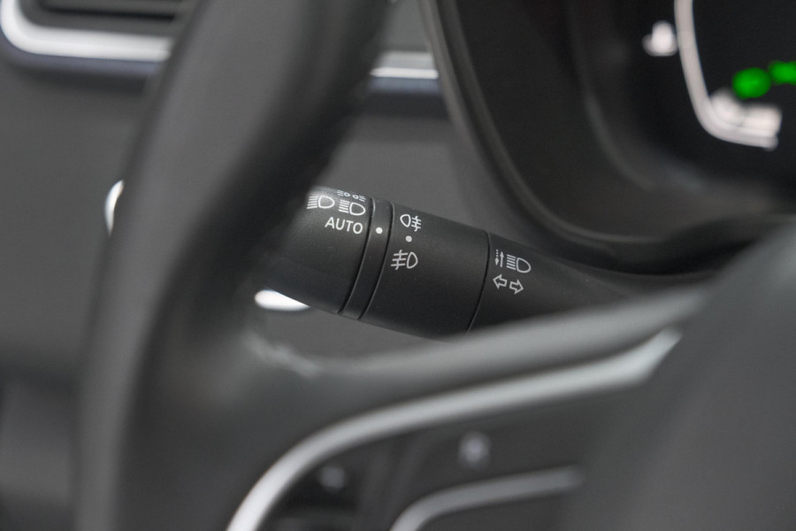 Renault Kadjar TCe 140 EDC Limited | Camera | Dodehoekdetectie | Apple Carplay | Stoelverwarming Renault Kadjar TCe 140 EDC Limited | Camera | Dodehoekdetectie | Apple Carplay | Stoelverwarming