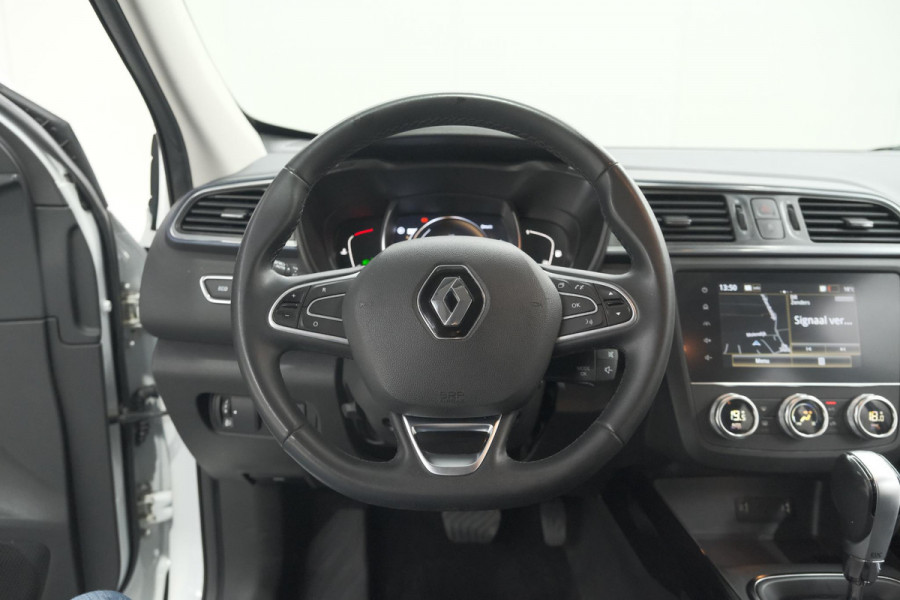 Renault Kadjar TCe 140 EDC Limited | Camera | Dodehoekdetectie | Apple Carplay | Stoelverwarming Renault Kadjar TCe 140 EDC Limited | Camera | Dodehoekdetectie | Apple Carplay | Stoelverwarming