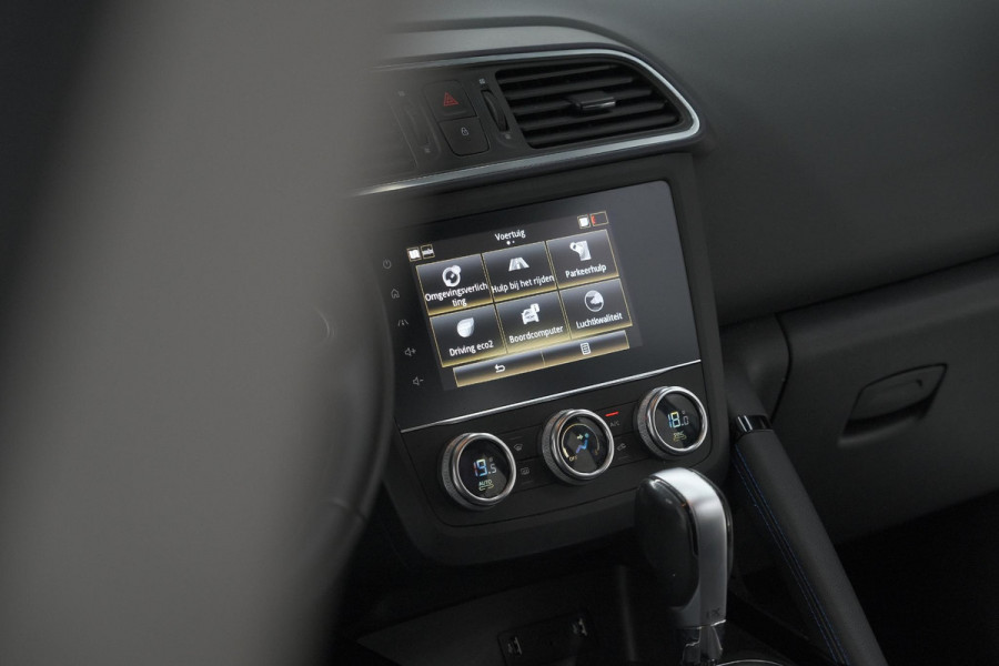 Renault Kadjar TCe 140 EDC Limited | Camera | Dodehoekdetectie | Apple Carplay | Stoelverwarming Renault Kadjar TCe 140 EDC Limited | Camera | Dodehoekdetectie | Apple Carplay | Stoelverwarming