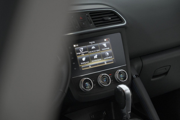 Renault Kadjar TCe 140 EDC Limited | Camera | Dodehoekdetectie | Apple Carplay | Stoelverwarming Renault Kadjar TCe 140 EDC Limited | Camera | Dodehoekdetectie | Apple Carplay | Stoelverwarming