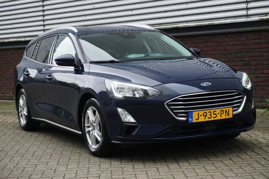Ford FOCUS Wagon 1.0 EcoB. 125PK Hybrid Business|Trekhaak|Camera| Privacy-glas. Ford FOCUS Wagon 1.0 EcoB. 125PK Hybrid Business|Trekhaak|Camera| Privacy-glas.