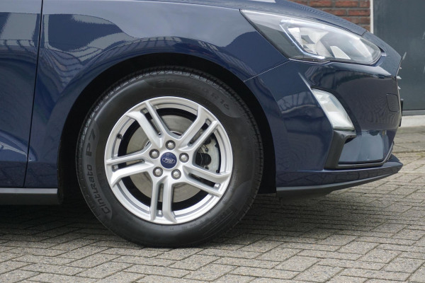 Ford FOCUS Wagon 1.0 EcoB. 125PK Hybrid Business|Trekhaak|Camera| Privacy-glas. Ford FOCUS Wagon 1.0 EcoB. 125PK Hybrid Business|Trekhaak|Camera| Privacy-glas.