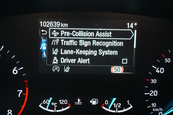 Ford FOCUS Wagon 1.0 EcoB. 125PK Hybrid Business|Trekhaak|Camera| Privacy-glas. Ford FOCUS Wagon 1.0 EcoB. 125PK Hybrid Business|Trekhaak|Camera| Privacy-glas.