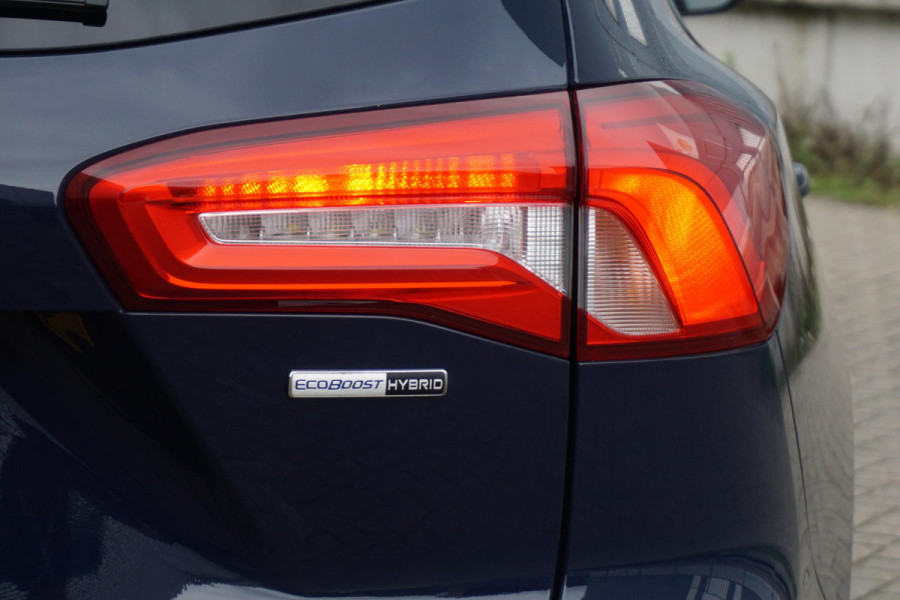 Ford FOCUS Wagon 1.0 EcoB. 125PK Hybrid Business|Trekhaak|Camera| Privacy-glas. Ford FOCUS Wagon 1.0 EcoB. 125PK Hybrid Business|Trekhaak|Camera| Privacy-glas.