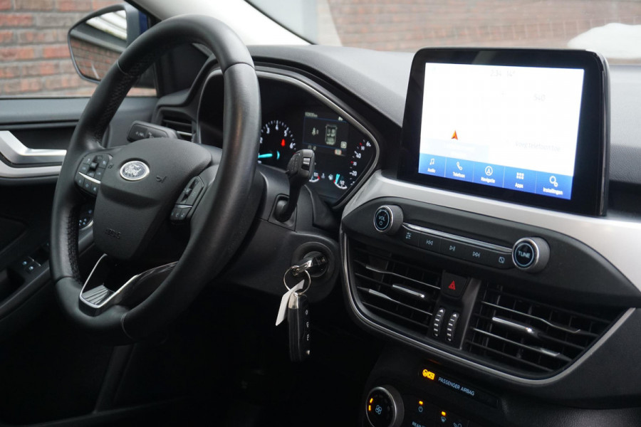 Ford FOCUS Wagon 1.0 EcoB. 125PK Hybrid Business|Trekhaak|Camera| Privacy-glas. Ford FOCUS Wagon 1.0 EcoB. 125PK Hybrid Business|Trekhaak|Camera| Privacy-glas.