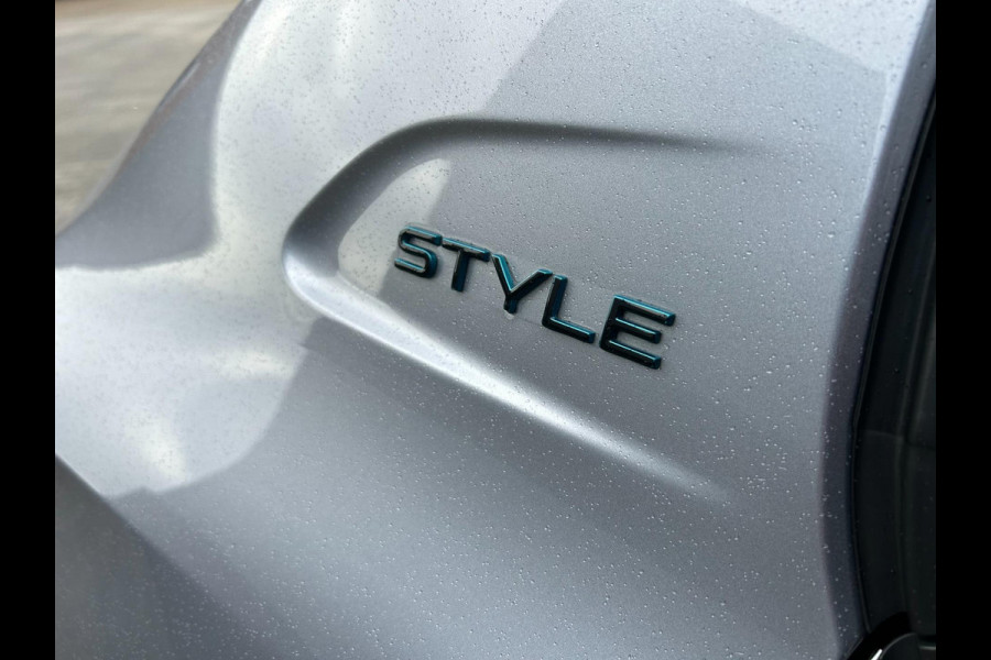 Peugeot 208 1.2 PureTech Allure | AUTOMAAT | APPLE CARPLAY/ANDROID AUTO | BLUETOOTH | CC | PDC | GARANTIE | APK T/M 25-11-2027