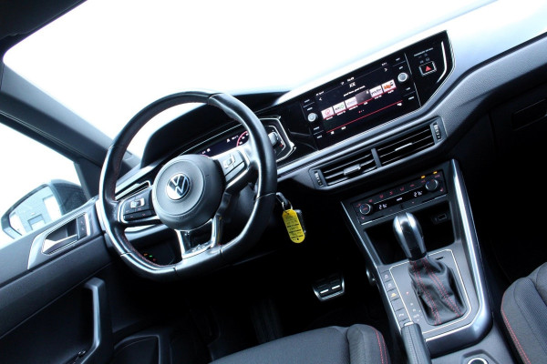 Volkswagen Polo 2.0 TSI GTI DSG VIRTUAL CARPLAY ACC CAMERA STOELVW '20 Volkswagen Polo 2.0 TSI GTI DSG VIRTUAL CARPLAY ACC CAMERA STOELVW '20