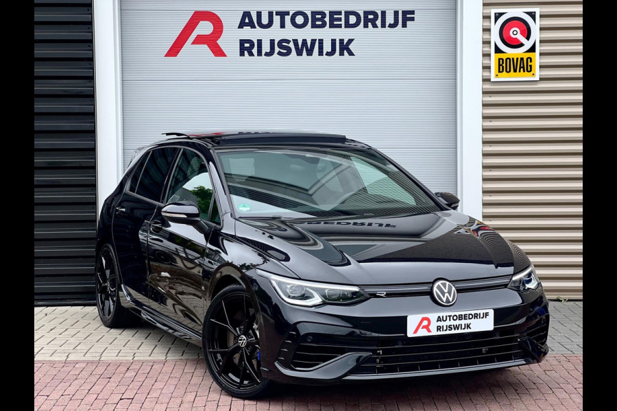 Volkswagen Golf 2.0 TSI R 4Motion Akra/Memory/Pano/H&K/Camera Volkswagen Golf 2.0 TSI R 4Motion Akra/Memory/Pano/H&K/Camera