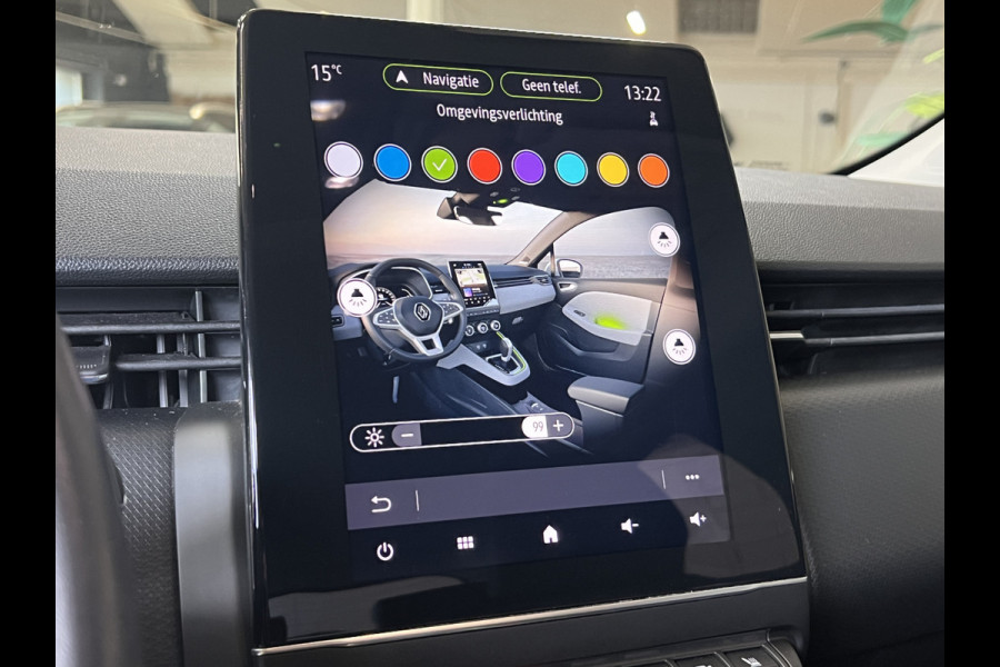 Renault Clio 1.3 TCe 130pk Intens | Groot Navi | 360 Camera | Stoel verwarming | 17 inch | Keurig nette Clio 5 automaat met 130pk!