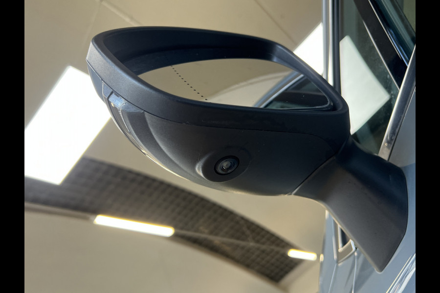 Renault Clio 1.3 TCe 130pk Intens | Groot Navi | 360 Camera | Stoel verwarming | 17 inch | Keurig nette Clio 5 automaat met 130pk!